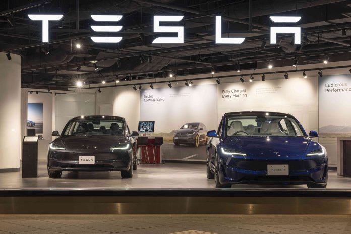 Tesla Bullish Despite Robotaxi Delay | ORBITAL AFFAIRS